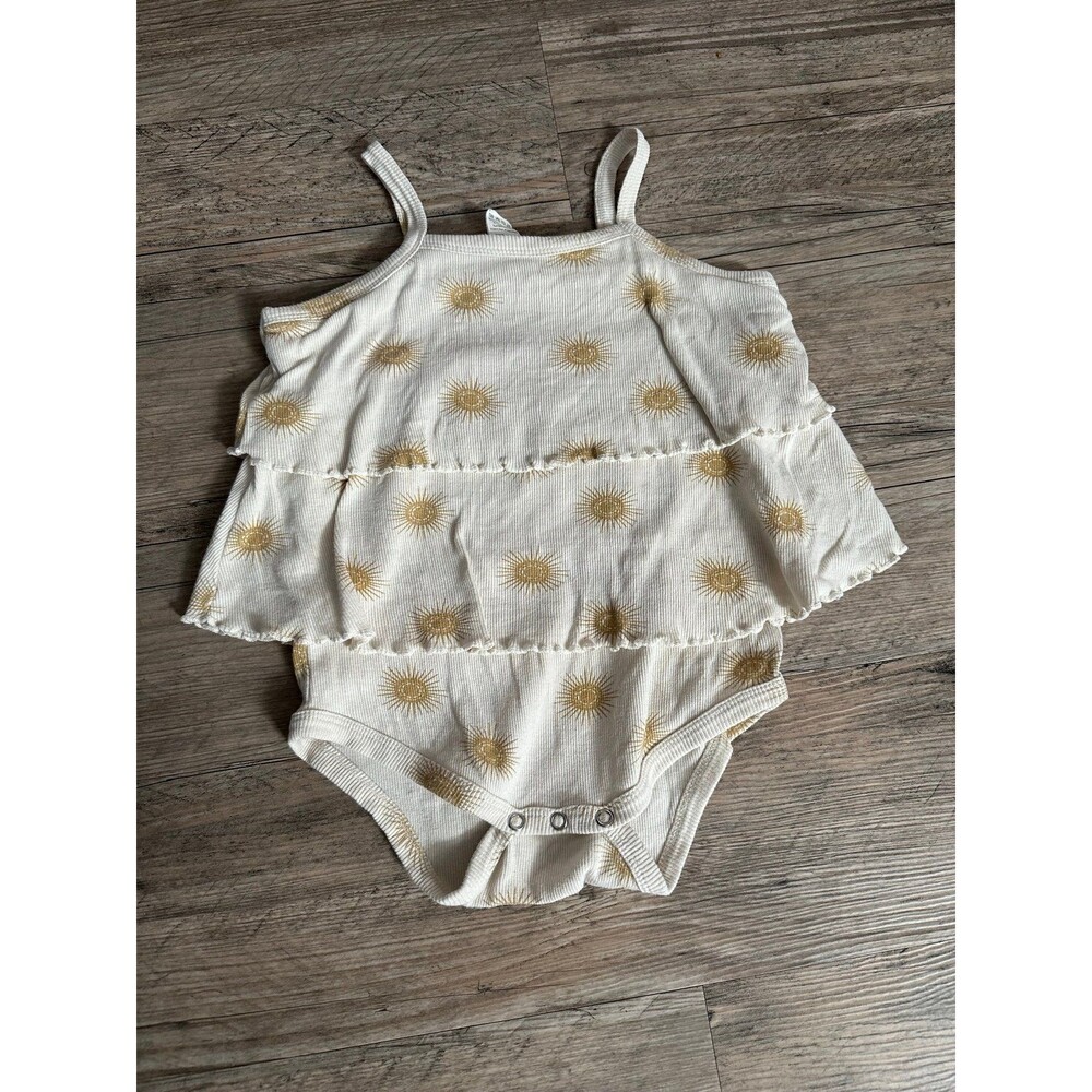 2T Kate Quinn Organic Cotton - Ruffle layer onesie